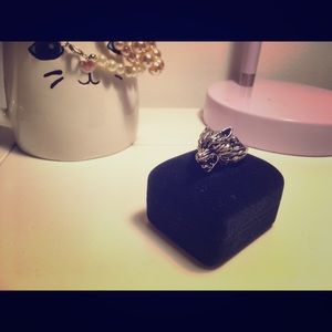 King Wolf Ring *LARGE*